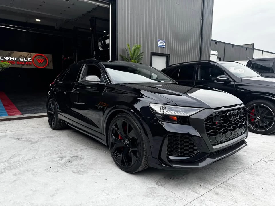 Audi RSQ8 КЕРАМИКА, ВСИЧКИ ЕКСТРИ ЗА МОДЕЛА, снимка 2 - Автомобили и джипове - 56166262