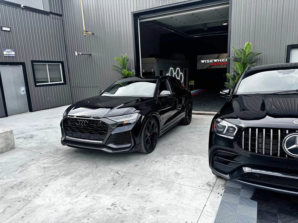 Audi RSQ8 КЕРАМИКА, ВСИЧКИ ЕКСТРИ ЗА МОДЕЛА, снимка 3 - Автомобили и джипове - 56166262