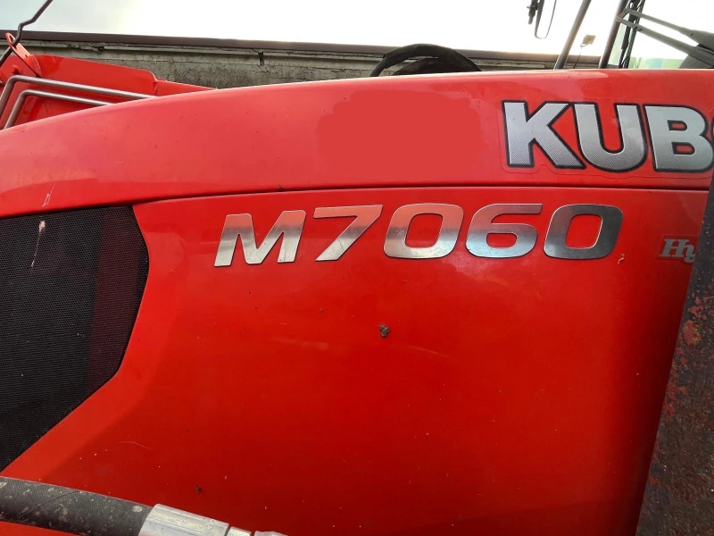 Трактор Kubota M7060 С ТОВАРАЧ ЛИЗИНГ, снимка 3 - Селскостопанска техника - 48139486