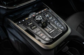 Aston Martin DBX 707* Carbon* Bowers & Wilkins, снимка 9