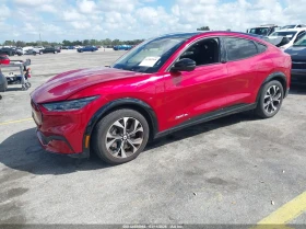 Ford Mustang Mach-E Premium, снимка 2