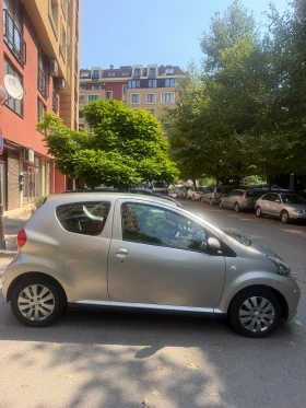 Toyota Aygo 1.0i, снимка 3