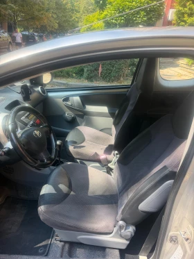 Toyota Aygo 1.0i, снимка 12