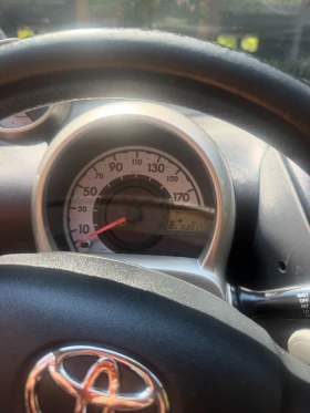 Toyota Aygo 1.0i, снимка 9