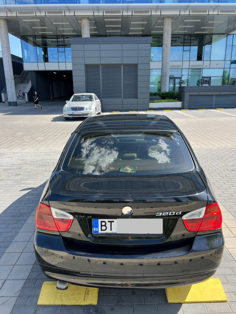 BMW 320, снимка 6 - Автомобили и джипове - 46411189