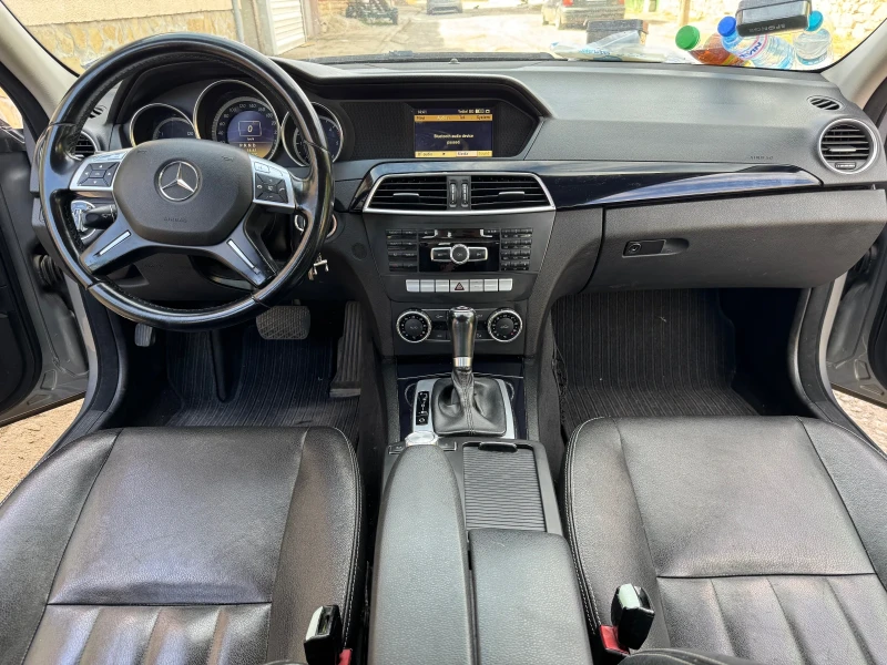 Mercedes-Benz C 200, снимка 4 - Автомобили и джипове - 49237813