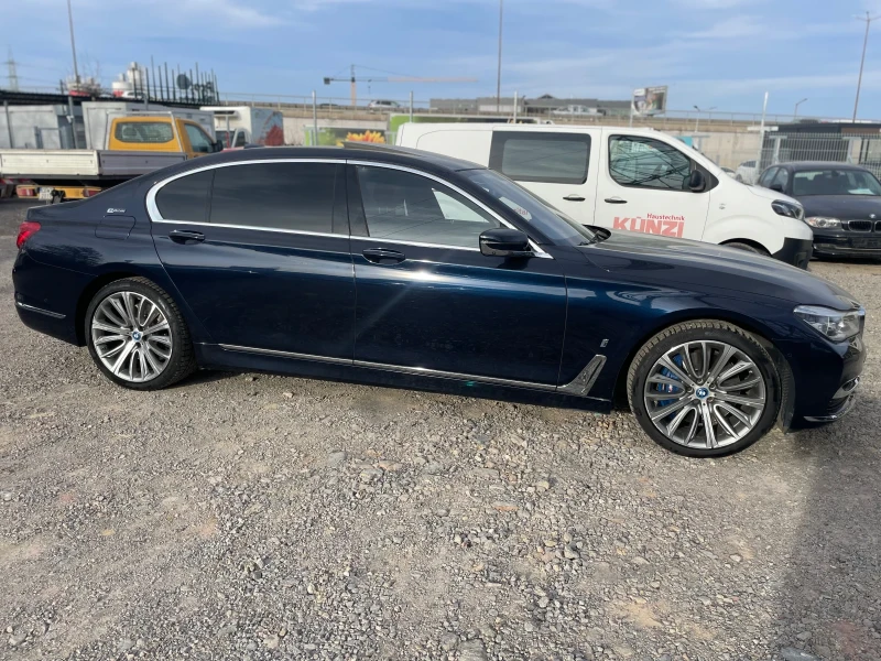 BMW 740 Le Xdrive i Perfomance, снимка 3 - Автомобили и джипове - 49553951