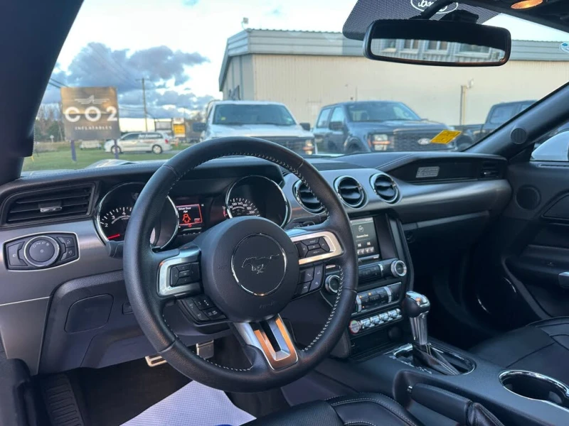 Ford Mustang GT Premium RWD* AвтоКредит* (ЦЕНА ДО БГ), снимка 8 - Автомобили и джипове - 52530045