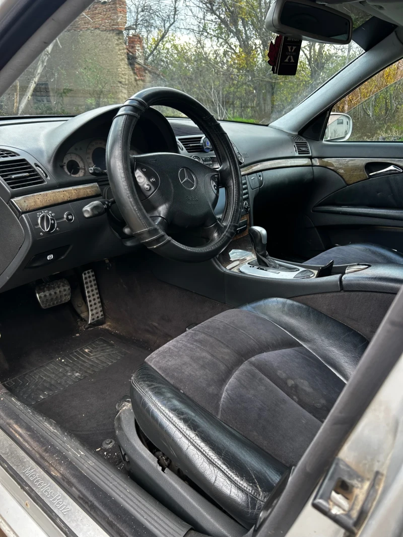 Mercedes-Benz E 270 Авангард?, снимка 5 - Автомобили и джипове - 52667191