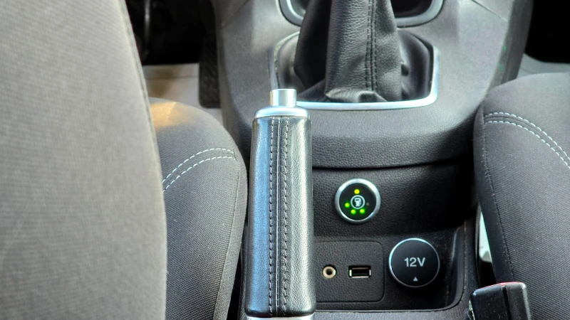 Ford Fiesta 1.4I Evro 6 * вноска 235 лв, снимка 14 - Автомобили и джипове - 52709861