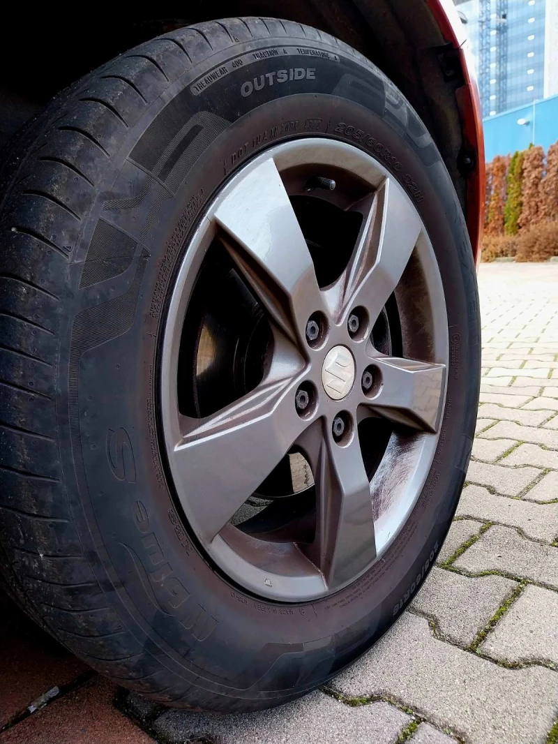 Suzuki SX4, снимка 9 - Автомобили и джипове - 52774219