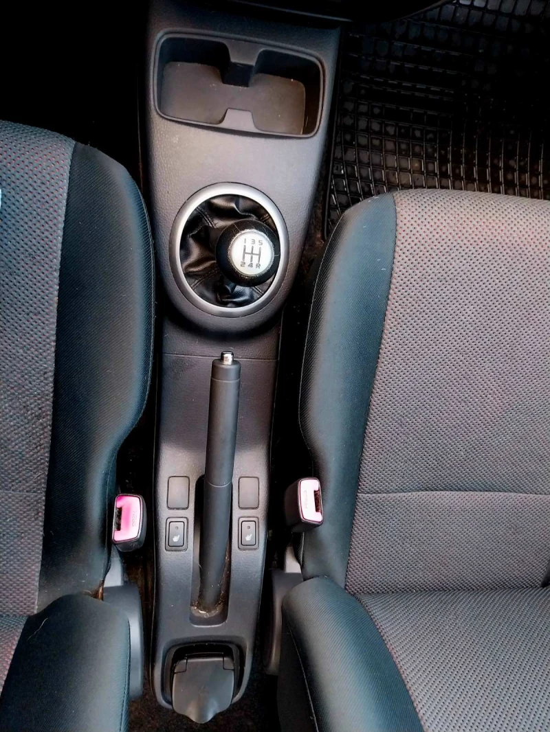 Suzuki SX4, снимка 6 - Автомобили и джипове - 52774219