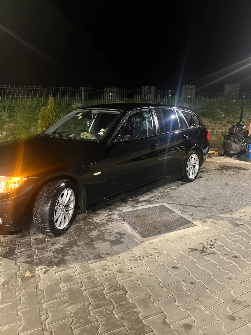BMW 320, снимка 3 - Автомобили и джипове - 52796284