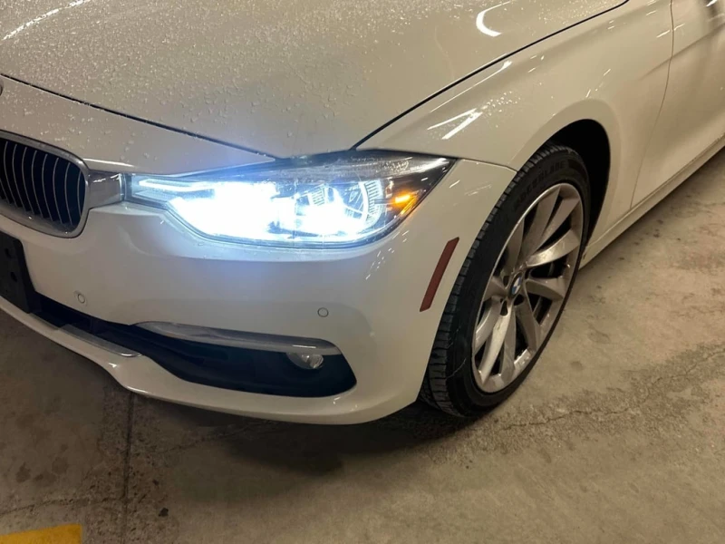 BMW 328 * 328i xDrive * CARFAX * БЕЗ ПЪРВОНАЧАЛНА ВНОСКА, снимка 3 - Автомобили и джипове - 52879707