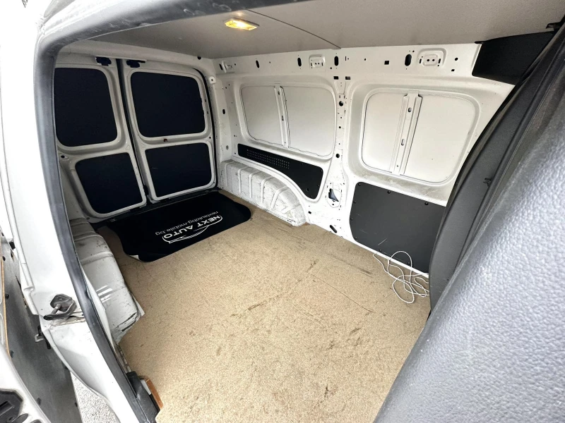 VW Caddy 2.0D 102HP MAXI 188 000KM EU6B, снимка 11 - Автомобили и джипове - 52911013