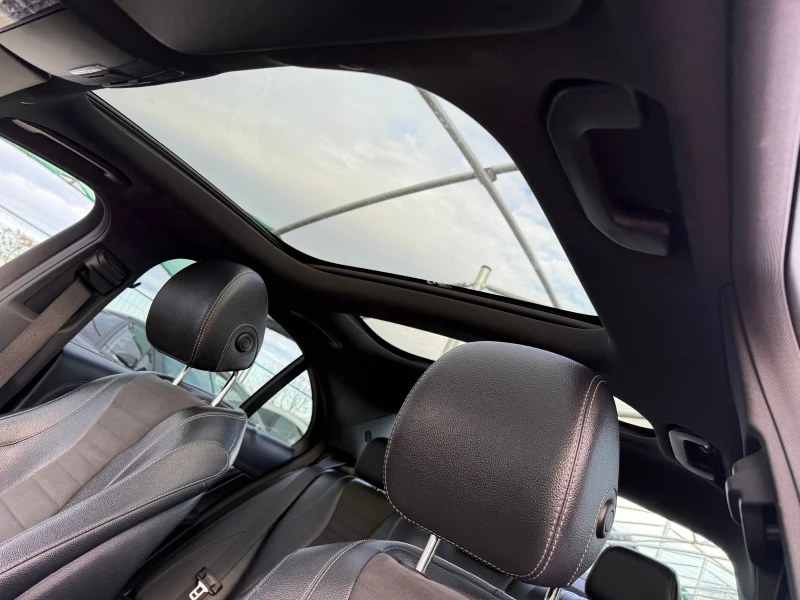 Mercedes-Benz E 220 камери 360, снимка 9 - Автомобили и джипове - 53046615