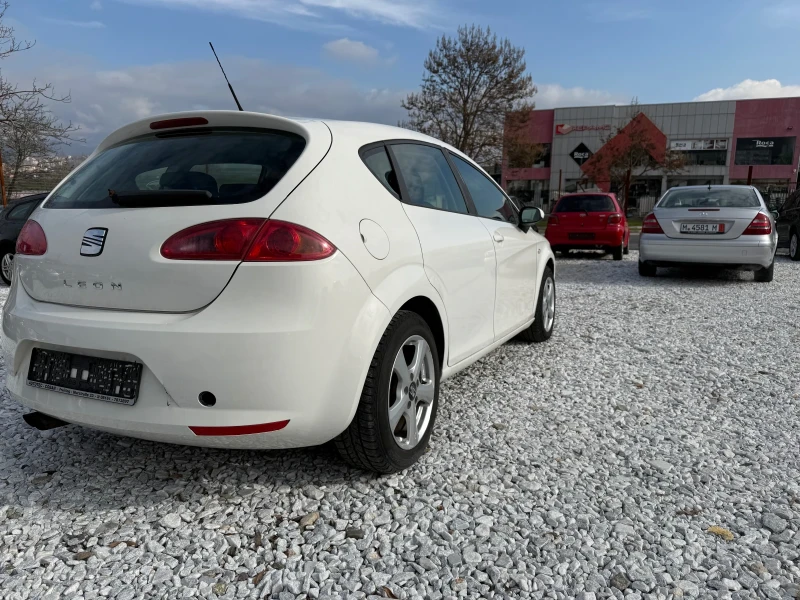 Seat Leon 1.8 160кс, снимка 8 - Автомобили и джипове - 53366816