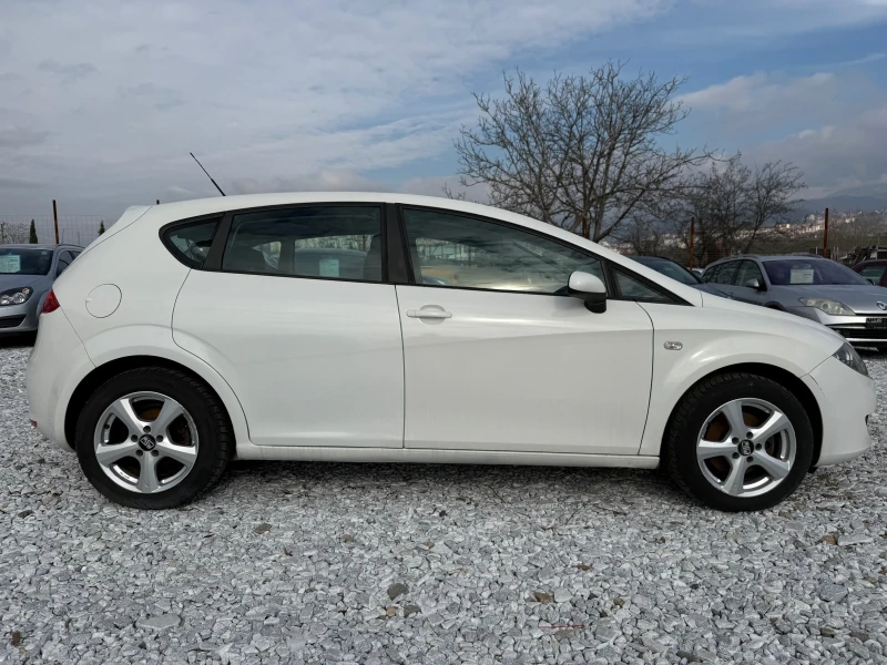Seat Leon 1.8 160кс, снимка 4 - Автомобили и джипове - 53366816