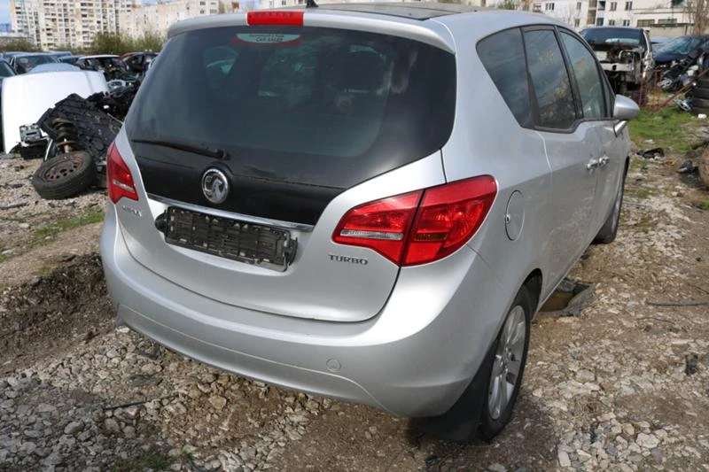 Opel Meriva 1.4 Turbo, снимка 5 - Автомобили и джипове - 32651883