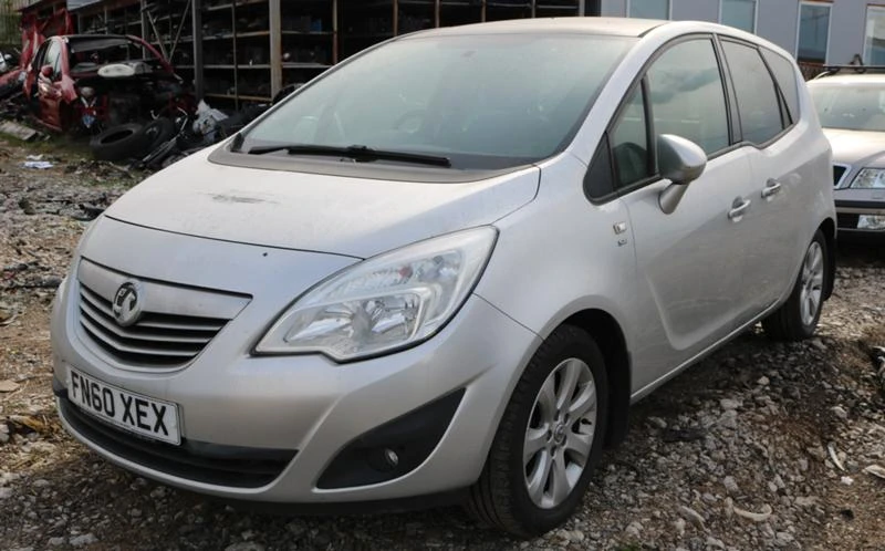 Opel Meriva 1.4 Turbo, снимка 1 - Автомобили и джипове - 32651883