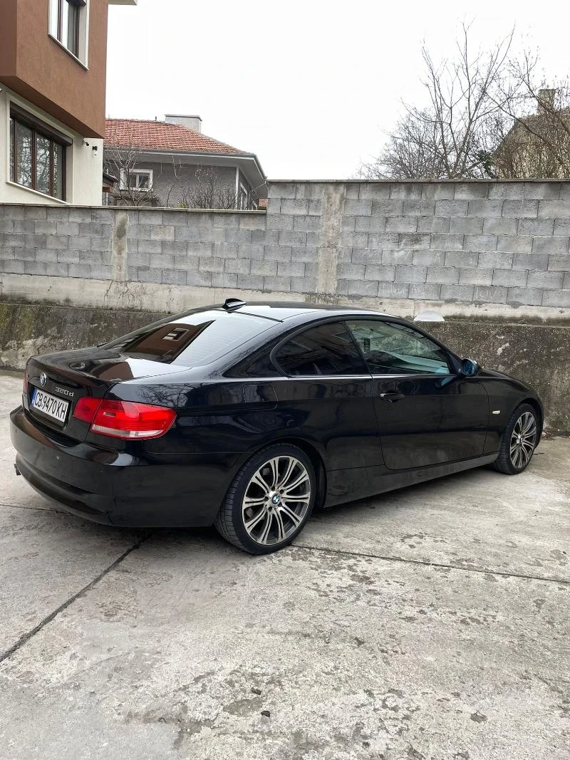 BMW 320 E92, снимка 4 - Автомобили и джипове - 48520796