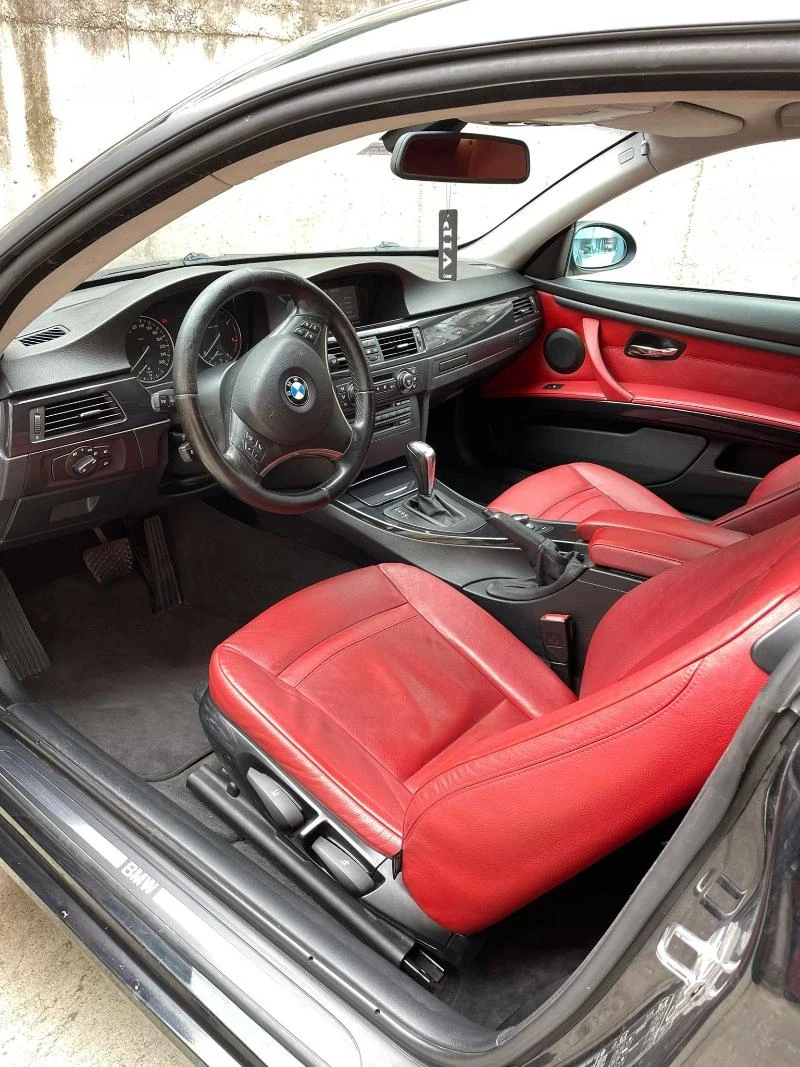 BMW 320 E92, снимка 5 - Автомобили и джипове - 48520796