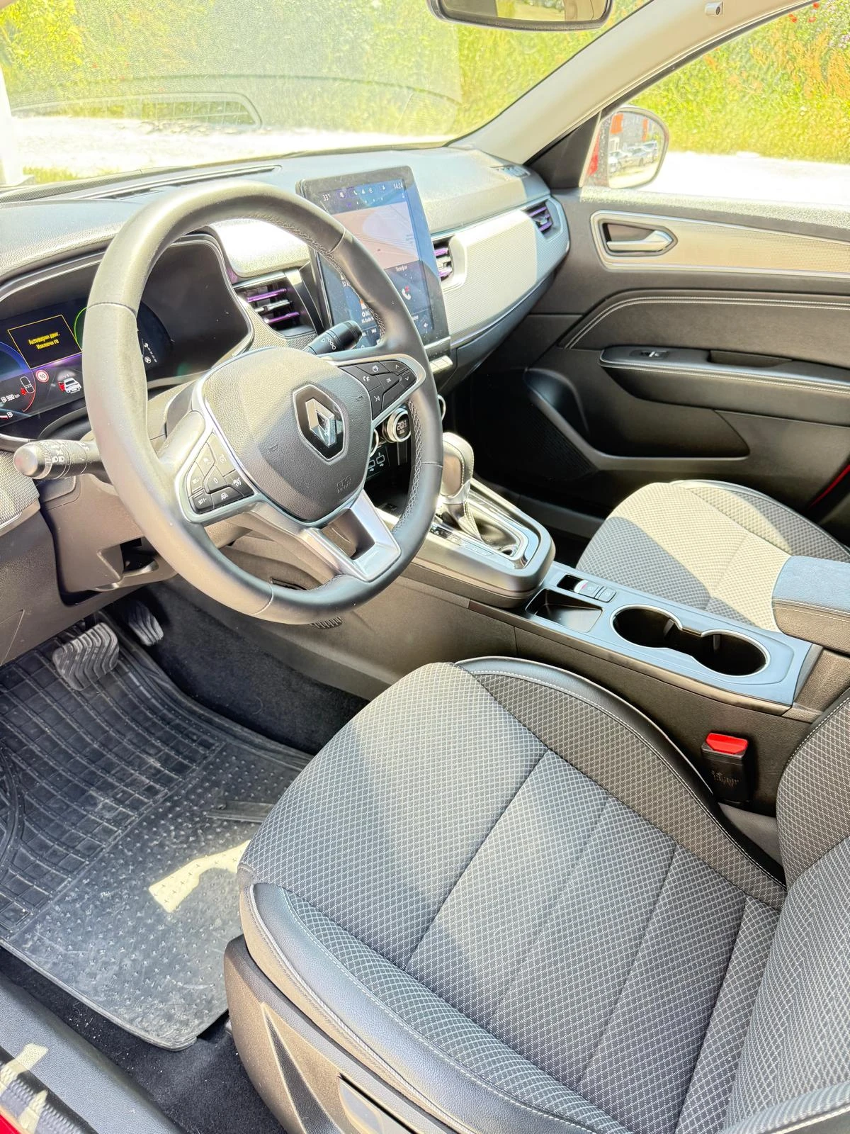 Renault Arkana e-tech Hybrid - изображение 4