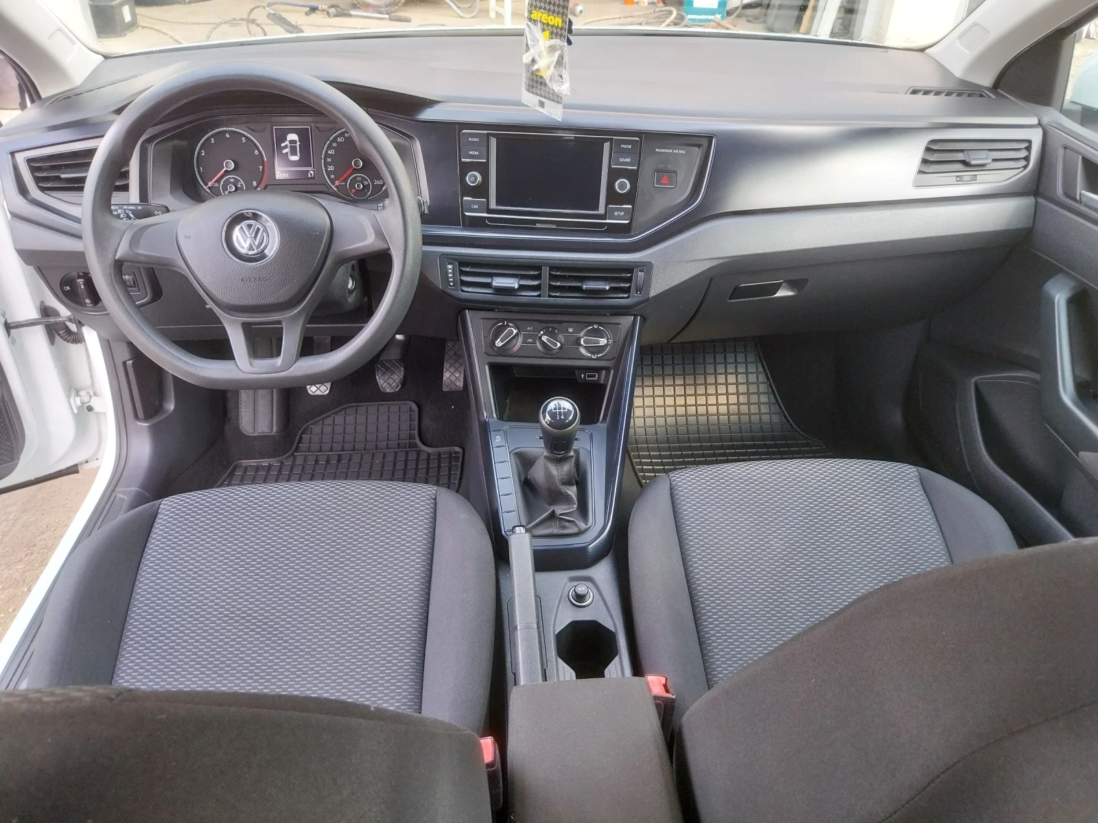 VW Polo  - изображение 6