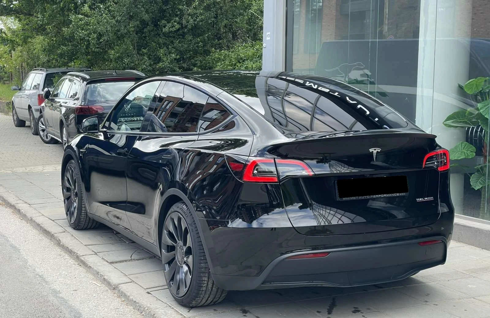 Tesla Model Y = Performance= 3.7 sec Гаранция - изображение 4