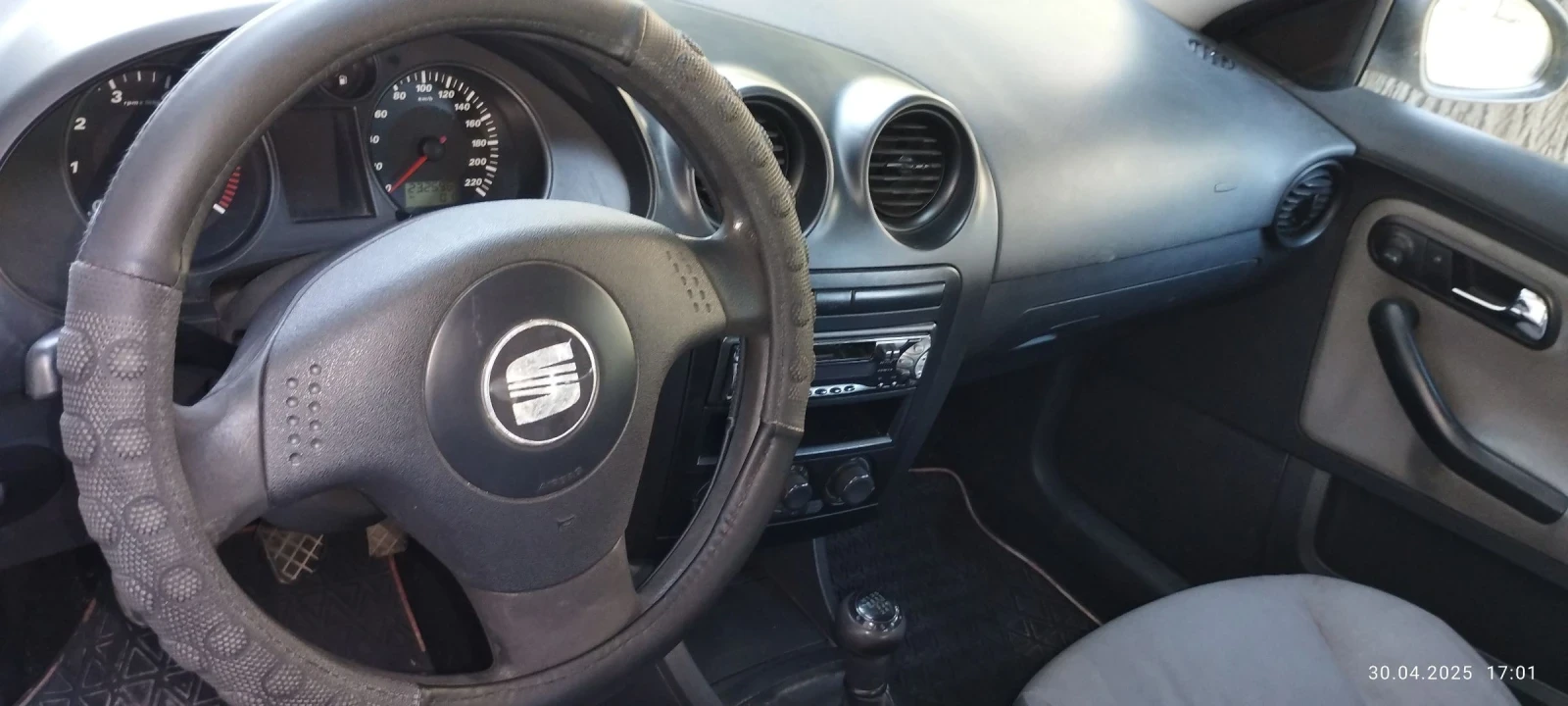 Seat Ibiza 1.2 КЛИМАТИК - изображение 6