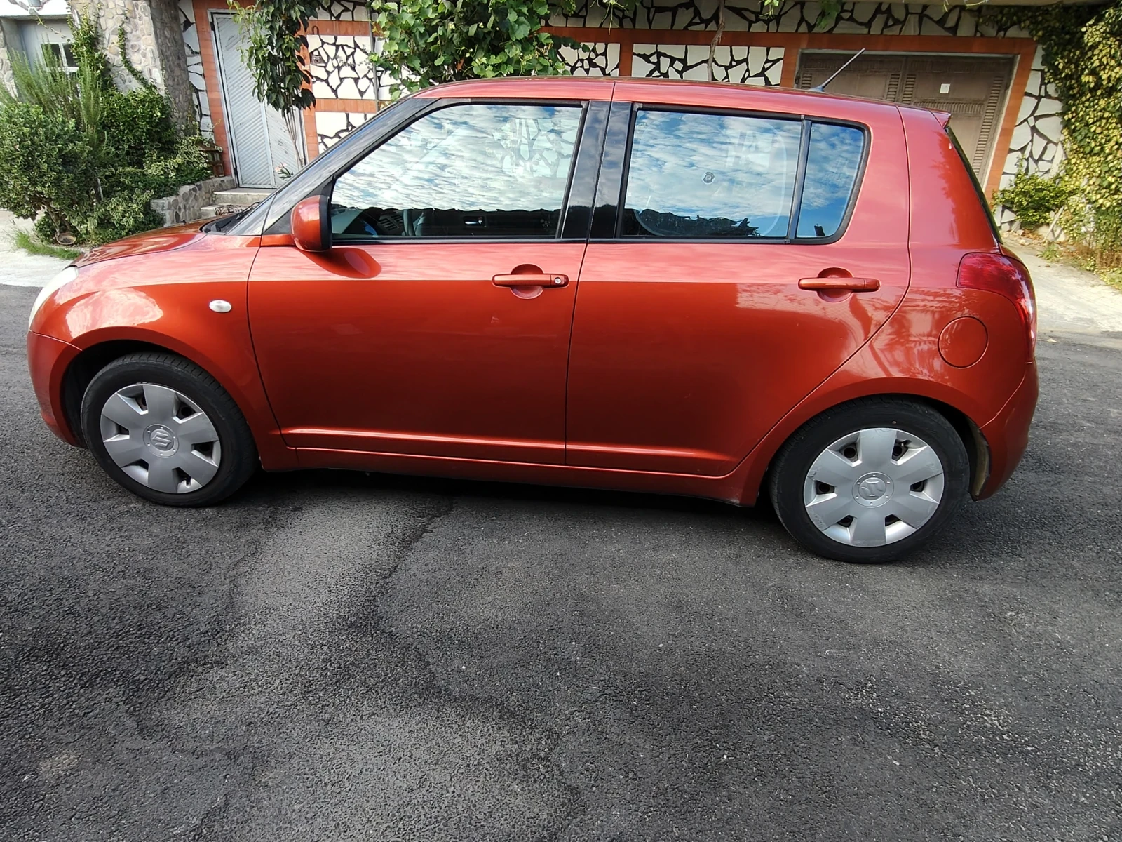 Suzuki Swift 1.4 i - изображение 2