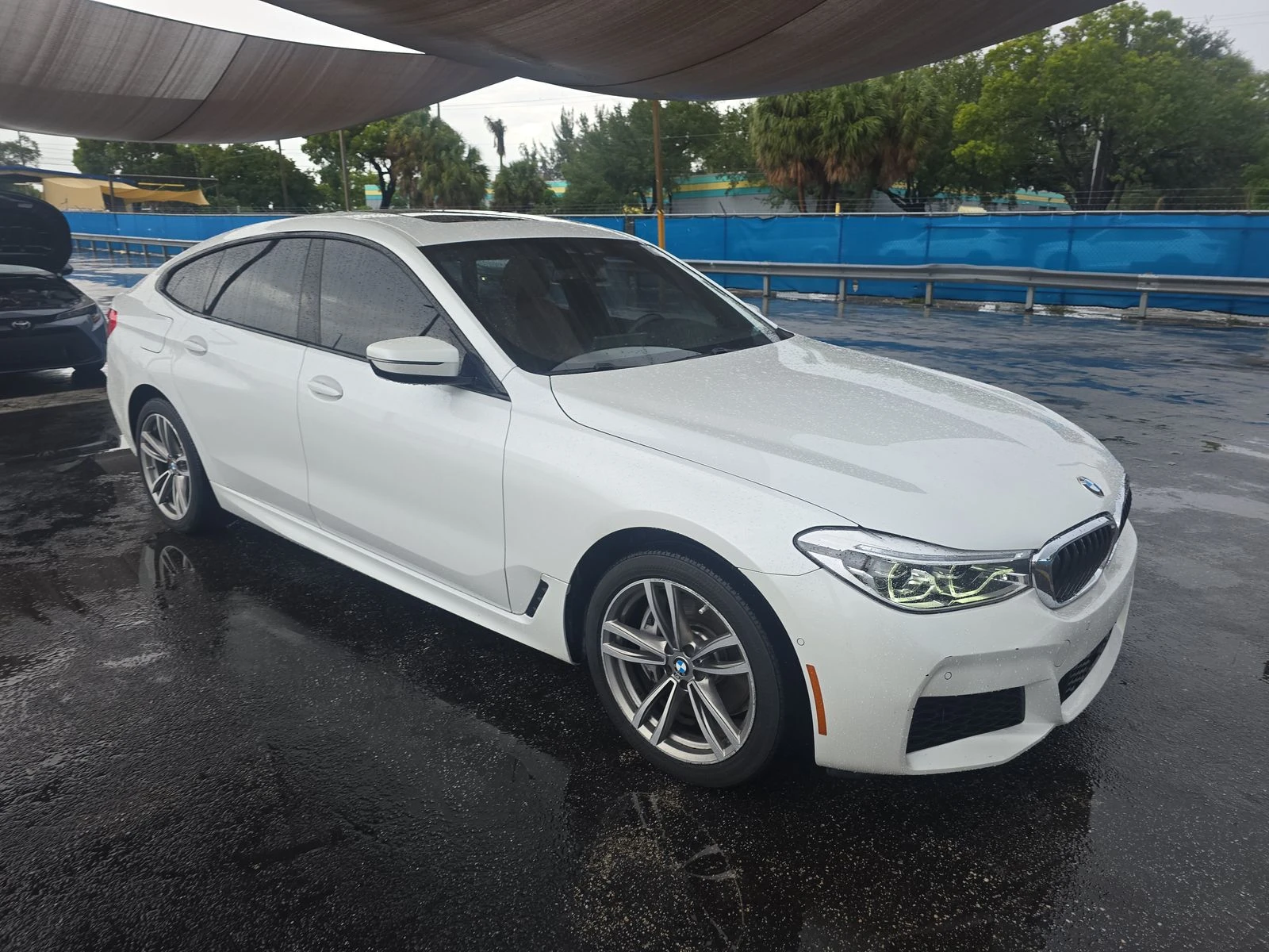 BMW 640 GT M SPORT* SHADOWLINE* HEAD UP* H/K* ПАНО - изображение 3