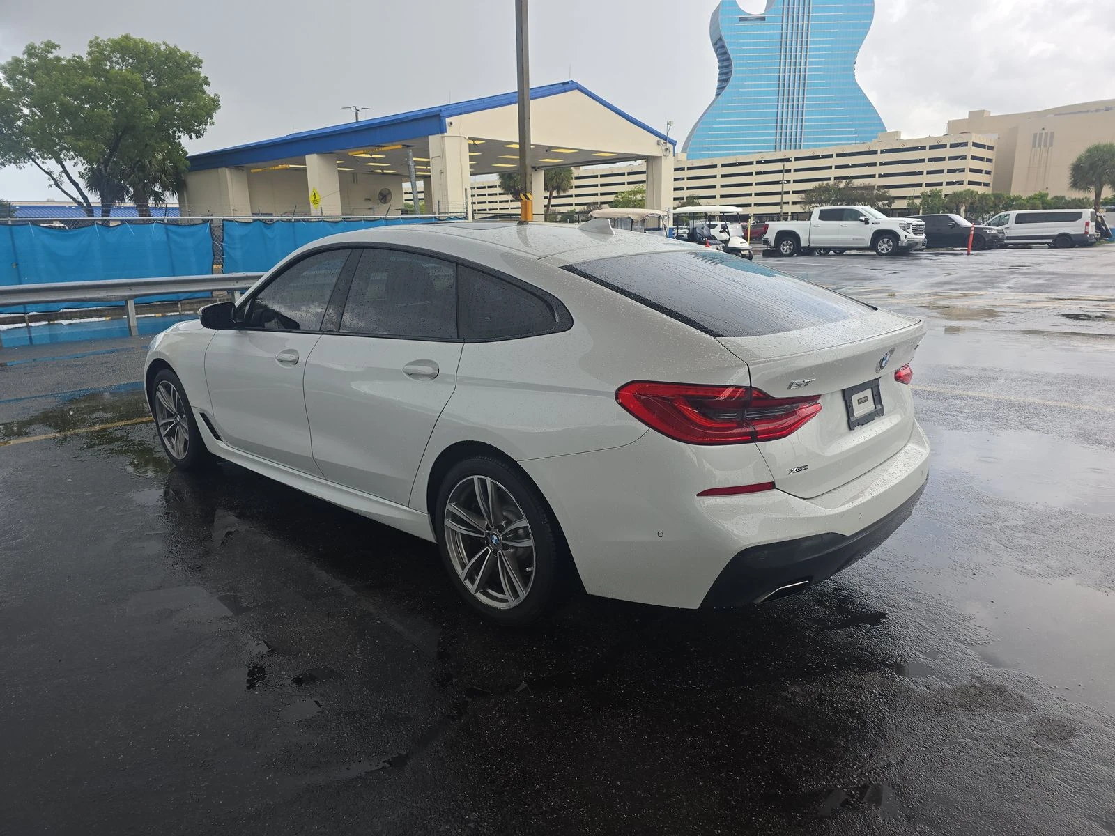 BMW 640 GT M SPORT* SHADOWLINE* HEAD UP* H/K* ПАНО - изображение 4