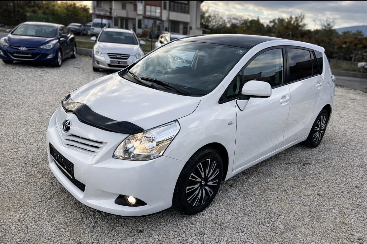 Toyota Verso 1.8//SKY ACTIVE//147//ВЪЗМОЖНОСТ ЗА БАРТЕР