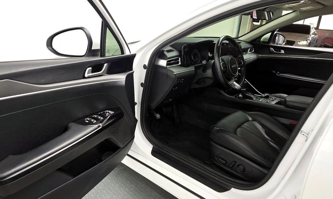 Kia K5 2.0 LPG Trendy * НАЙ-ДОБРА ЦЕНА В БЪЛГАРИЯ*  - изображение 10