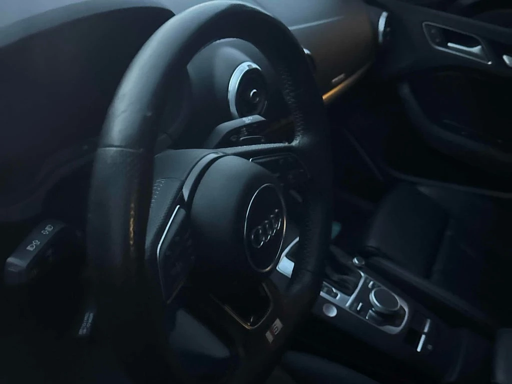 Audi S3 * 2.0T Technik * CARFAX * БЕЗ ПЪРВОНАЧАЛНА ВНОСКА - изображение 8