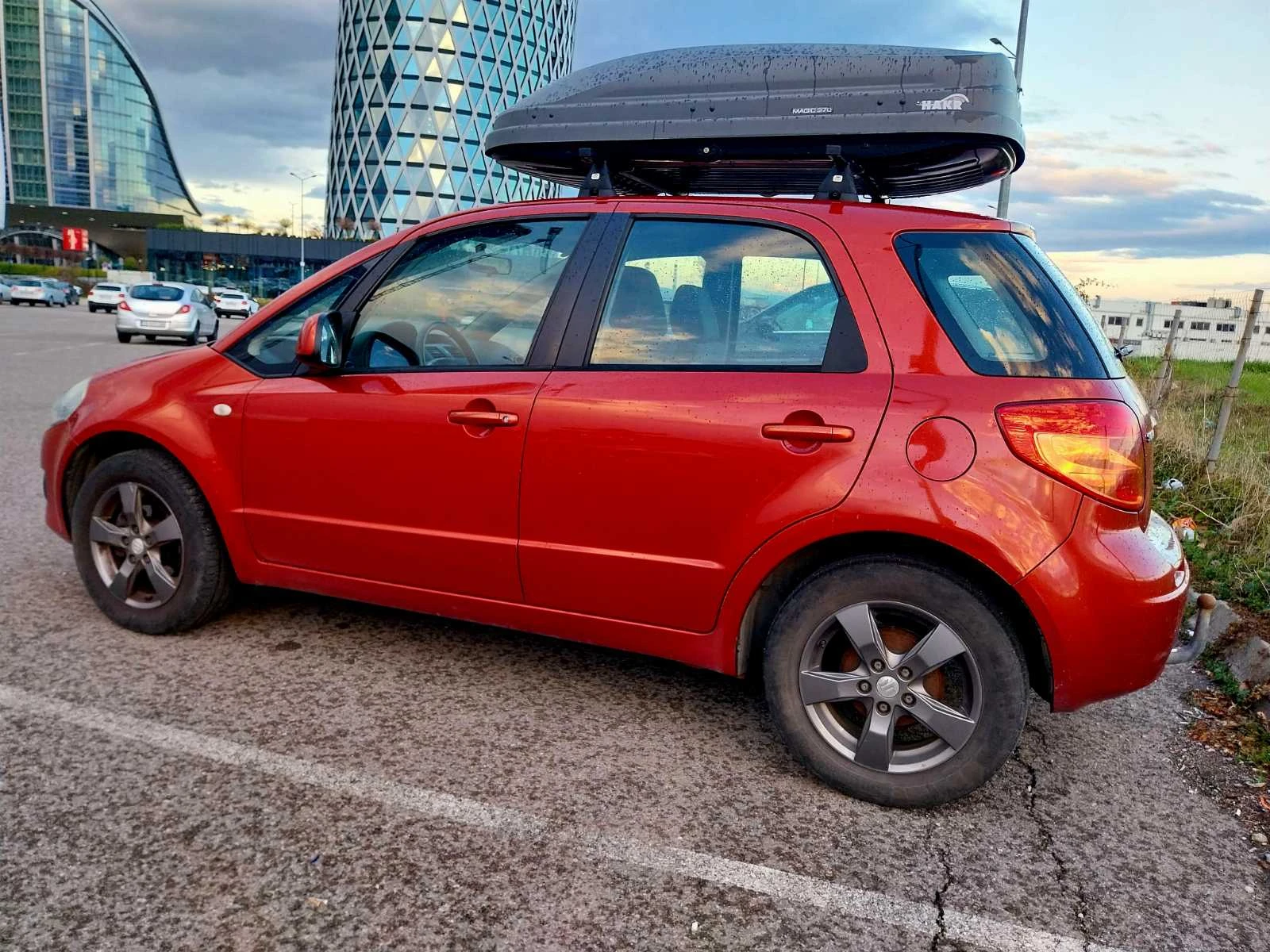 Suzuki SX4  - изображение 2