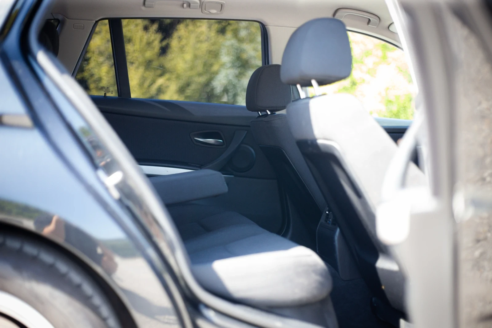 BMW 320  - изображение 7