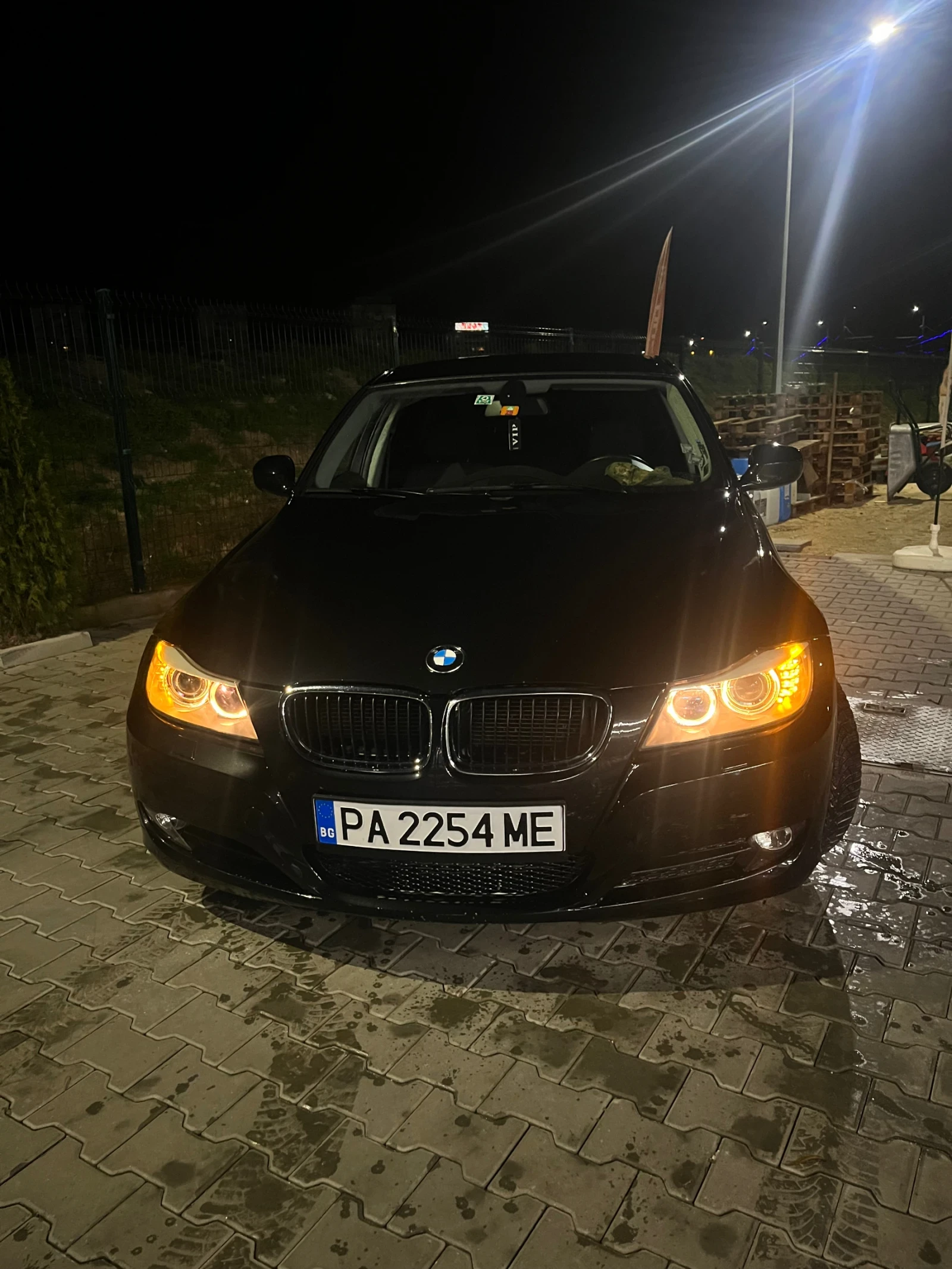BMW 320  - изображение 2