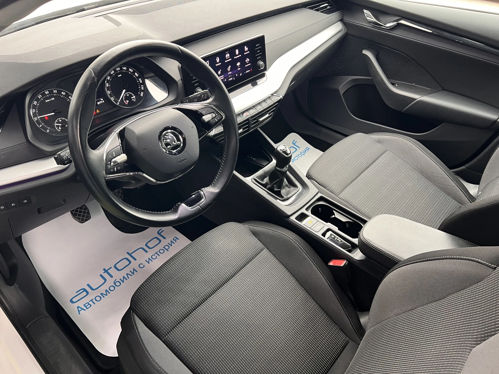 Skoda Octavia Business/2.0TDI/150K.C./6MT - изображение 4