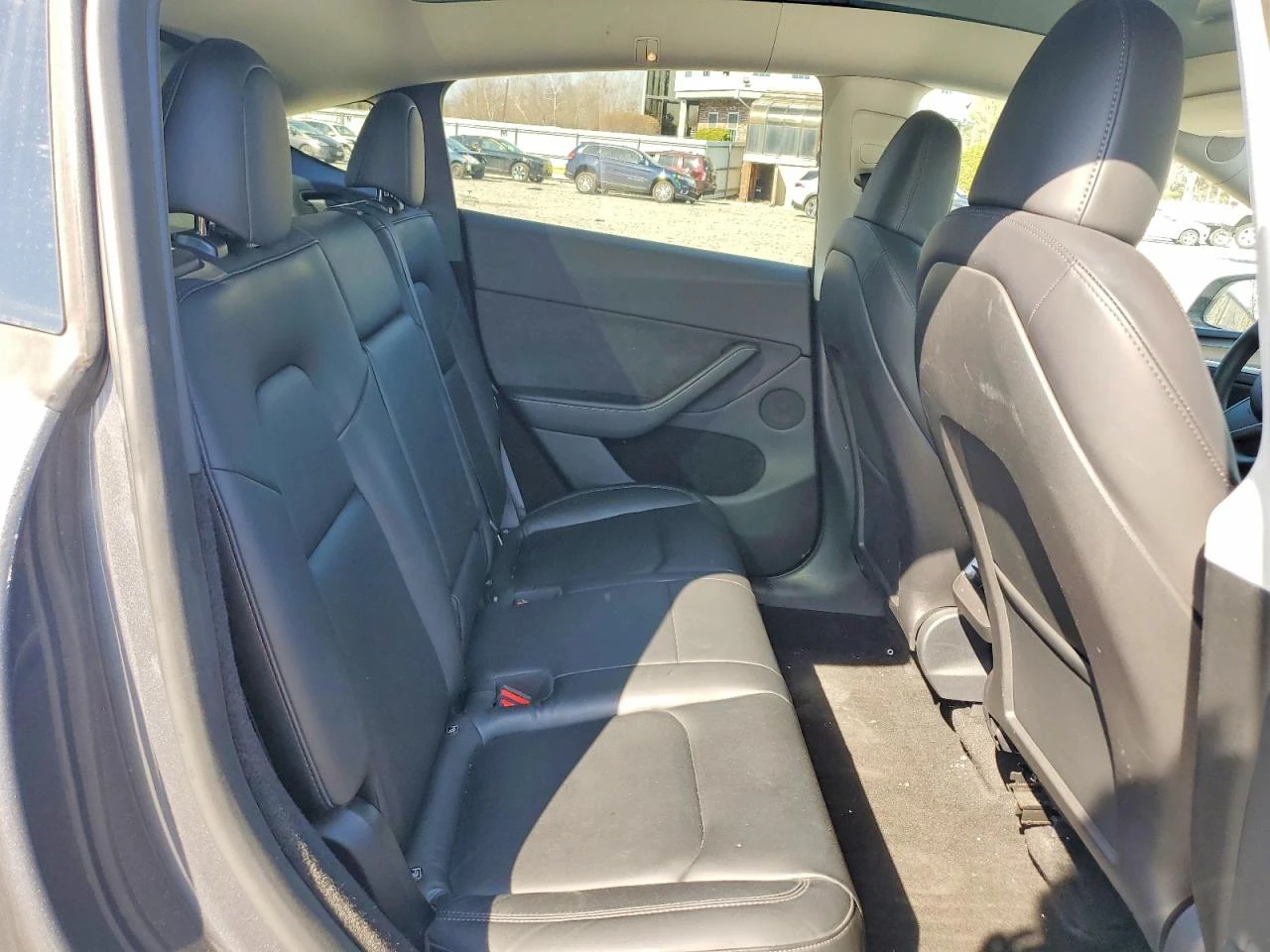 Tesla Model Y LONG RANGE DUAL MOTOR AWD ТЕРМОПОМПА* АВТОПИЛОТ* , снимка 10 - Автомобили и джипове - 54229186