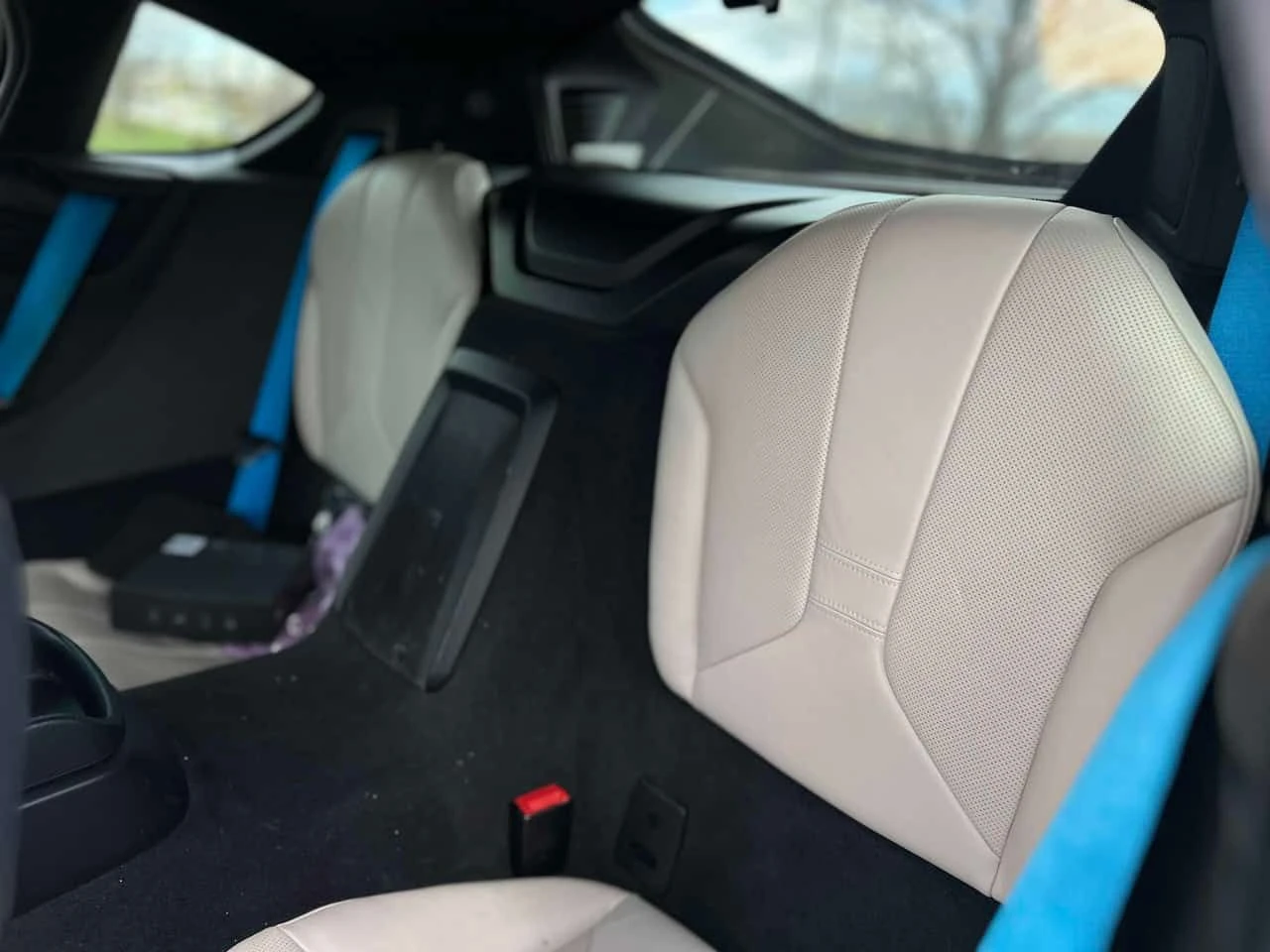 BMW i8 XDRIVE * 360 ������* HARMAN/KARDON* ��������*  | Mobile.bg � ����������� 12