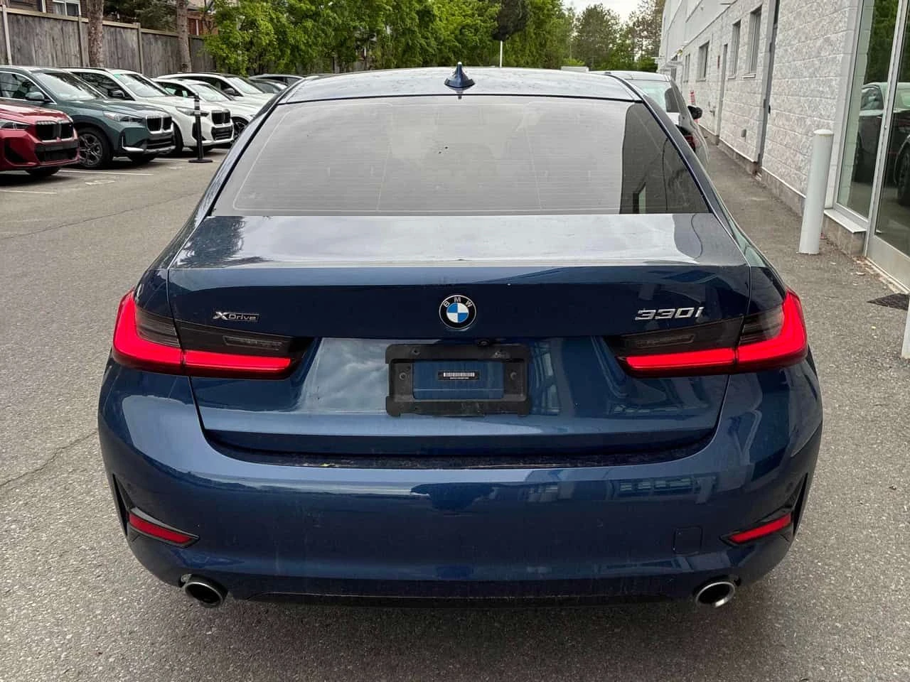 BMW 330 * xDrive * ПОДГРЕВИ * NAVI * КАМЕРА, снимка 4 - Автомобили и джипове - 54716508