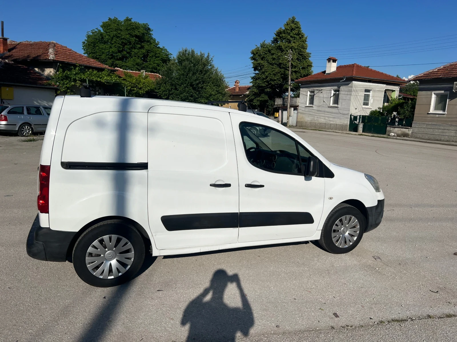 Citroen Berlingo 1.6 hdi Дизел, снимка 4 - Автомобили и джипове - 54875481
