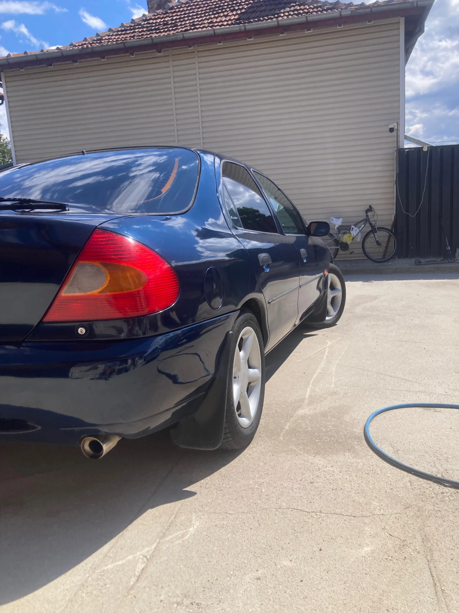 Ford Mondeo 2.5 V6 автомат, снимка 2 - Автомобили и джипове - 54928717