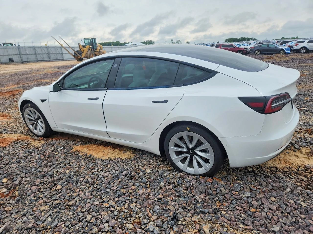 Tesla Model 3 3, снимка 2 - Автомобили и джипове - 55272195
