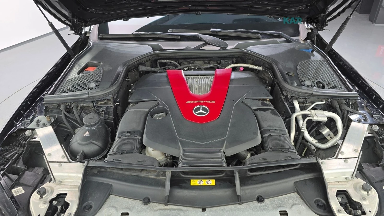 Mercedes-Benz E 43 AMG 4MATIC* ПОДГРЕВ* ОБДУХВАНЕ* ПАНОРАМА* BURMESTER* , снимка 6 - Автомобили и джипове - 55276552