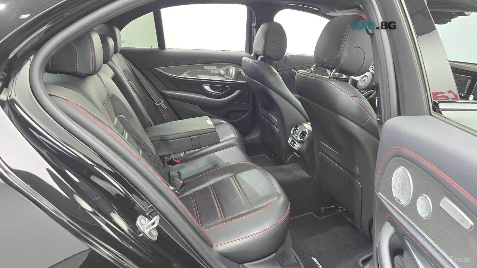 Mercedes-Benz E 43 AMG 4MATIC* ПОДГРЕВ* ОБДУХВАНЕ* ПАНОРАМА* BURMESTER* , снимка 11 - Автомобили и джипове - 55276552