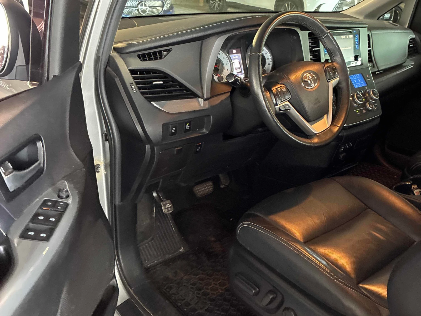 Toyota Sienna * SE * ���������� ��� ������������ ������*  | Mobile.bg � ����������� 5