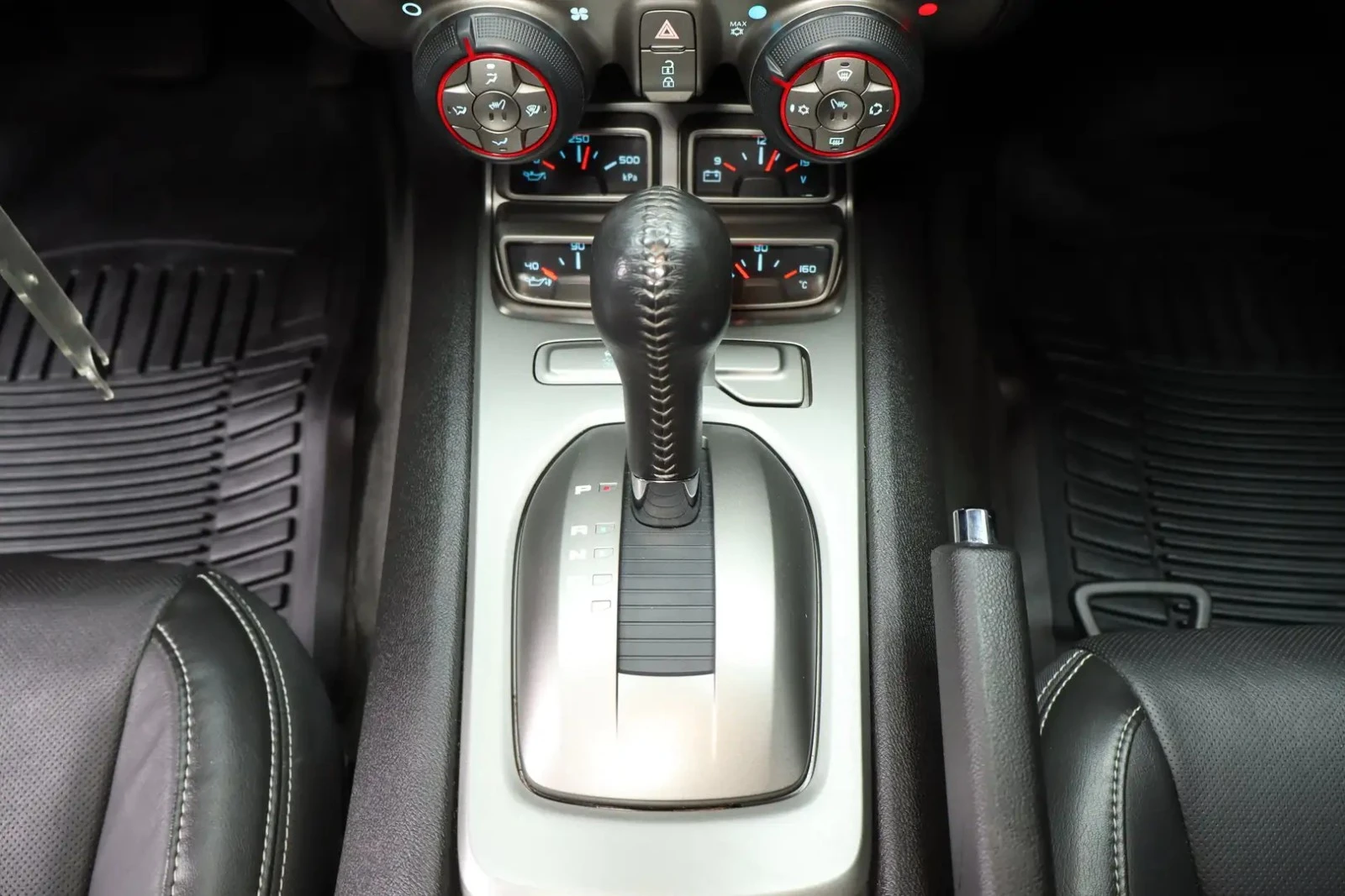 Chevrolet Camaro 6.2 SFI 2SS ЦЕНА ДО БЪЛГАРИЯ АВТОКРЕДИТ, снимка 15 - Автомобили и джипове - 55931407